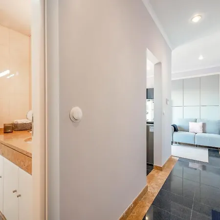 Apartment Guestready - Small Single Private Rooftop & Spa Lisbon